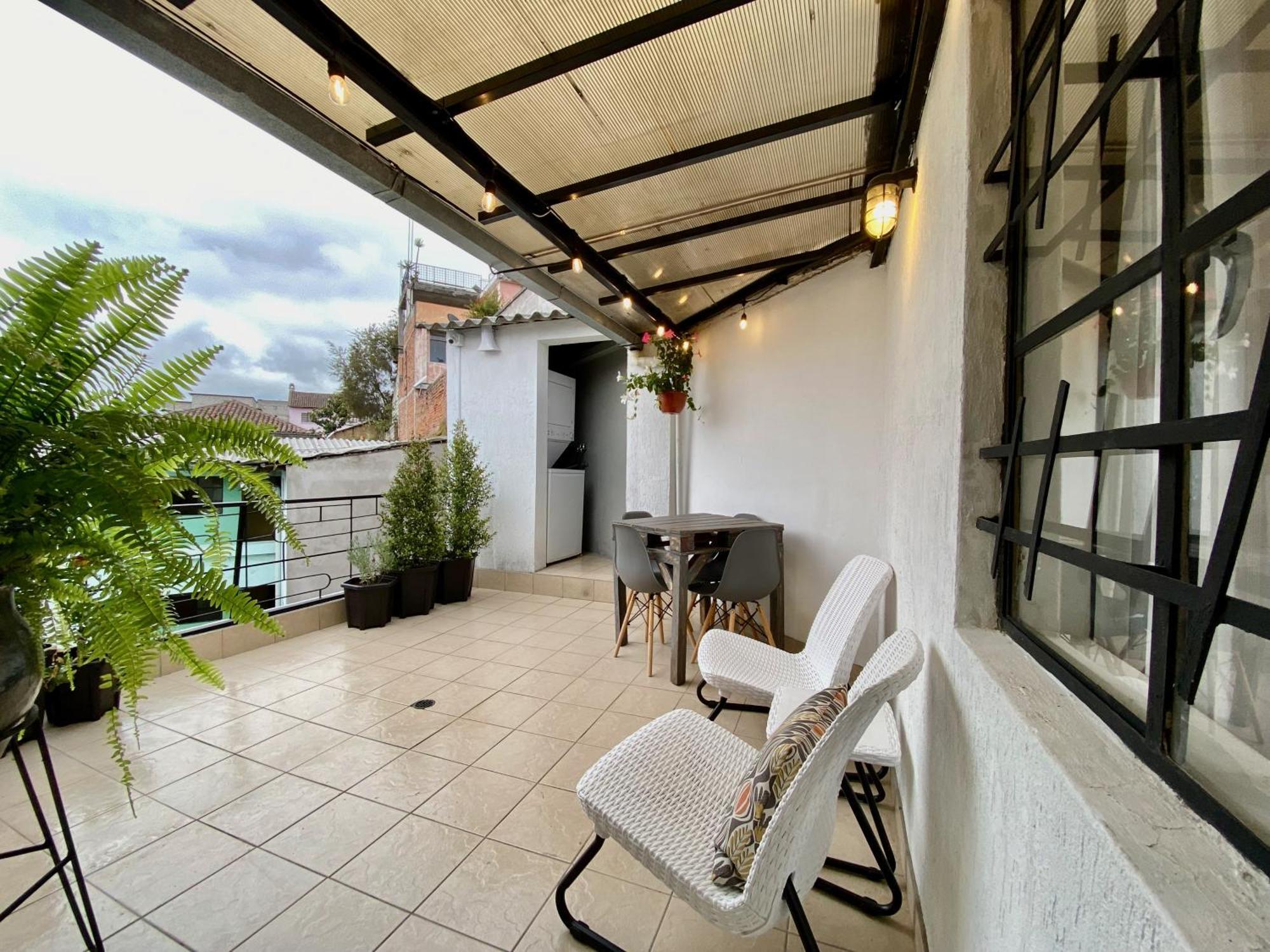 Great Location Quito Apartments Bagian luar foto