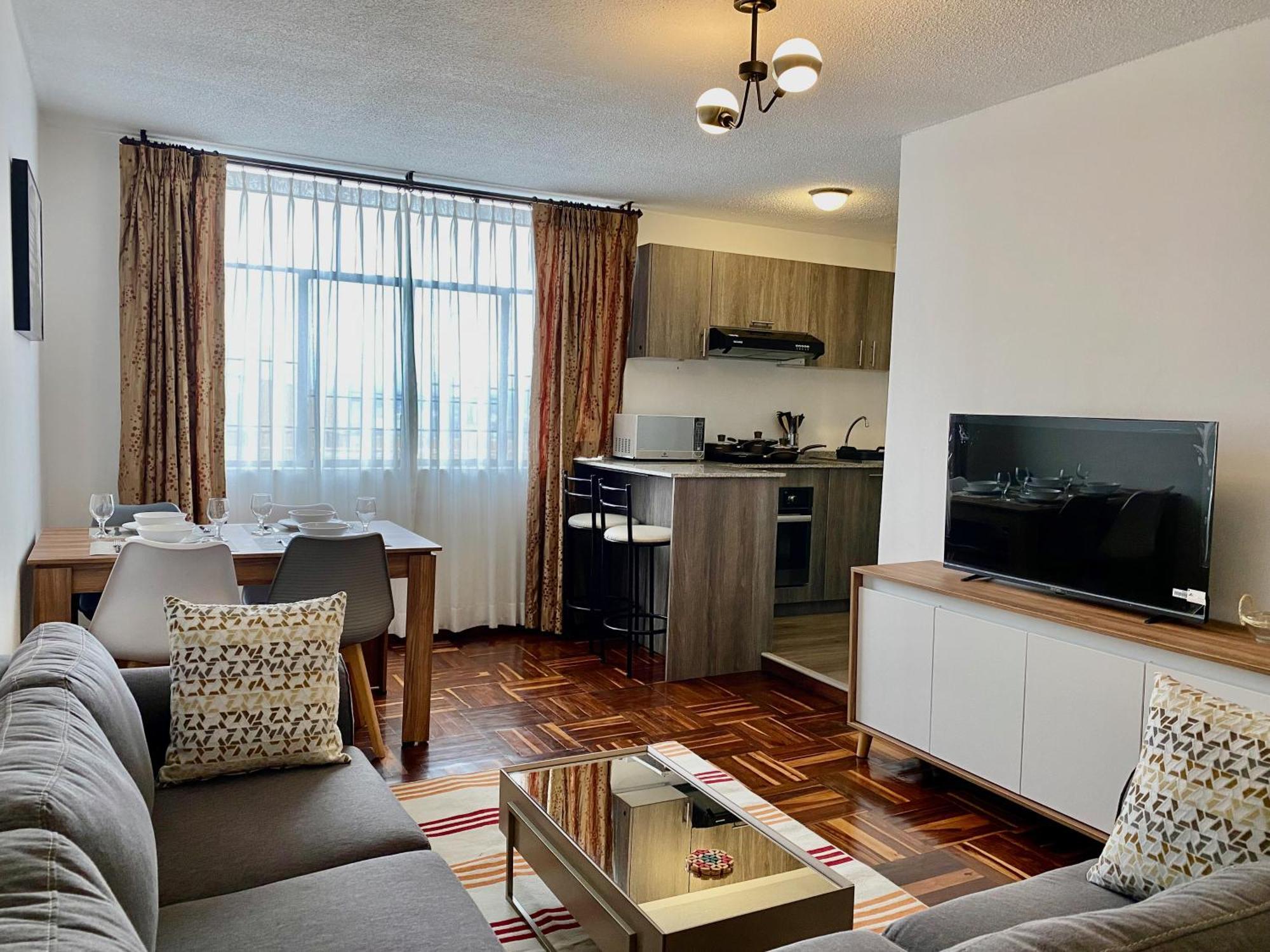 Great Location Quito Apartments Bagian luar foto