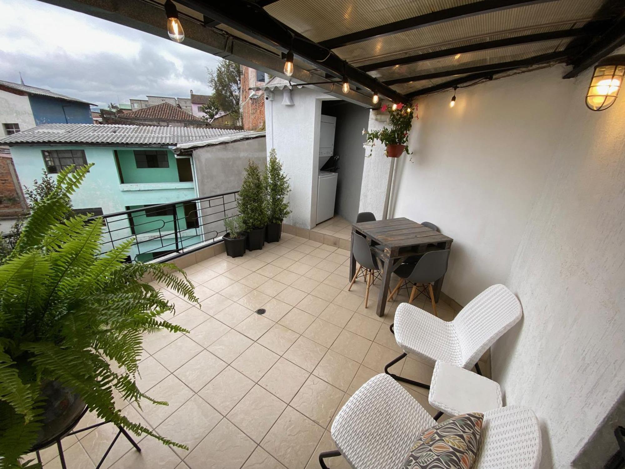 Great Location Quito Apartments Bagian luar foto